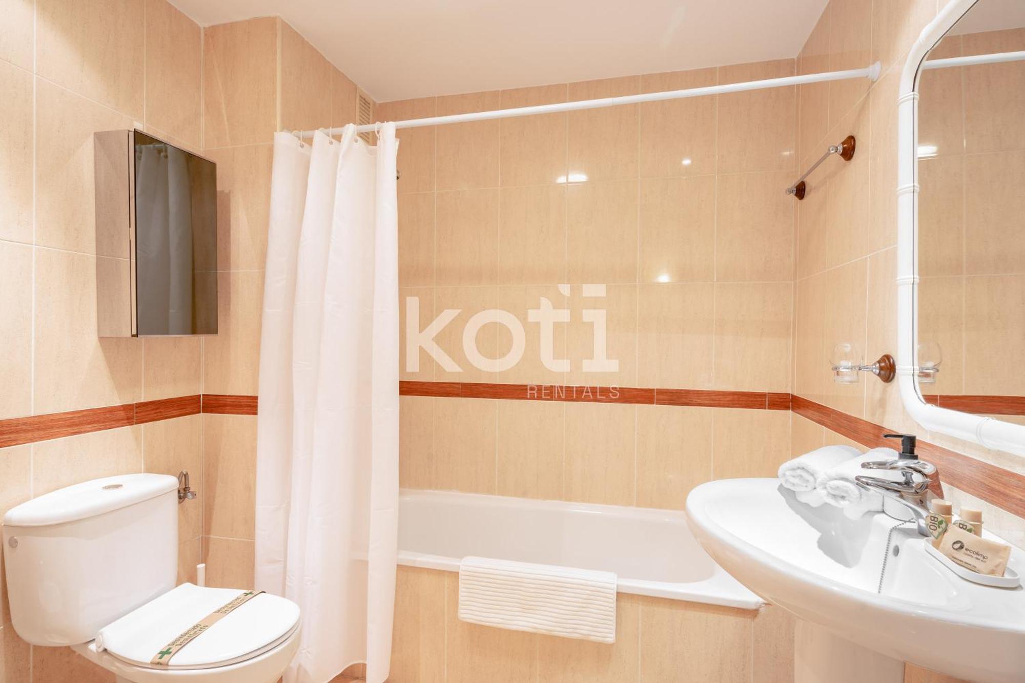 Koti Rentals - Nenufar Фуэнхирола Экстерьер фото